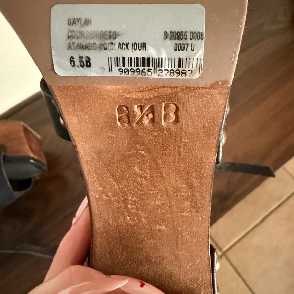 Schutz Black Leather Cross-Strap Wooden Platform Sandals - Picture 6 of 6